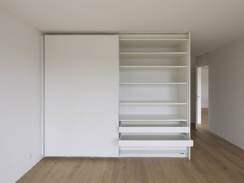 Einbauschrank und Garderobe